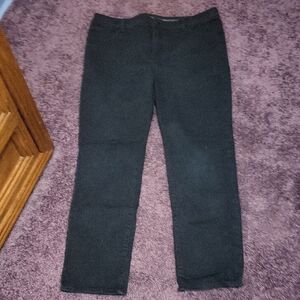 Women's Chico's Black So Slimming Girlfriend Straight Leg Jean